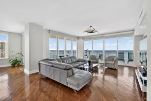 3800 N Ocean Dr, Singer Island, FL 33404 - Photo 3