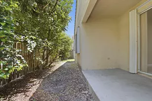 1495 SW 105th Ave, Pembroke Pines, FL 33025 - Photo 35