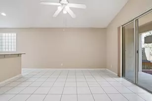 1495 SW 105th Ave, Pembroke Pines, FL 33025 - Photo 21