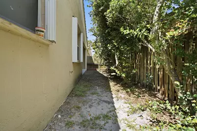 1495 SW 105th Avenue, Pembroke Pines, FL 33025 - Photo 37