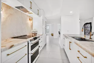 7233 Promenade Dr, Boca Raton, FL 33433 - Photo 3