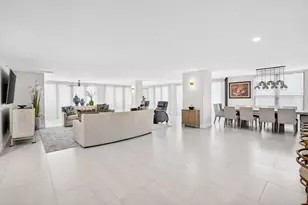 7233 Promenade Dr, Boca Raton, FL 33433 - Photo 9