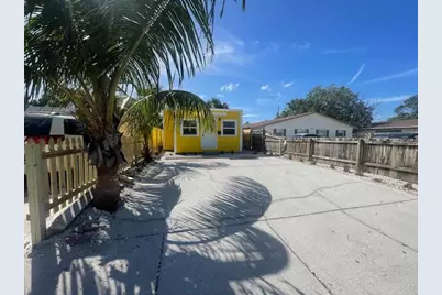 413 N E Street, Lake Worth Beach, FL 33460 - Photo 1