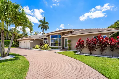 8321 Muirhead Circle, Boynton Beach, FL 33472 - Photo 3