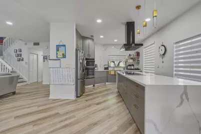 310 NW 207th Way, Pembroke Pines, FL 33029 - Photo 21
