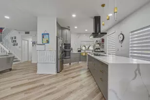 310 NW 207th Way, Pembroke Pines, FL 33029 - Photo 21