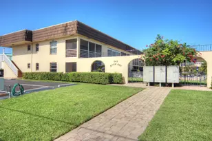 342 Southwind Dr, North Palm Beach, FL 33408 - Photo 3