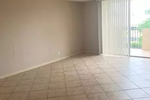 1000 Spanish River Rd, Boca Raton, FL 33432 - Photo 3