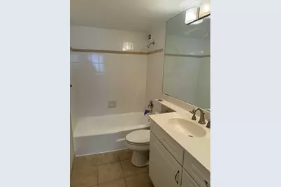 1000 Spanish River Road #3b, Boca Raton, FL 33432 - Photo 11