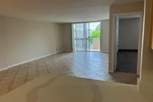 1000 Spanish River Rd, Boca Raton, FL 33432 - Photo 7
