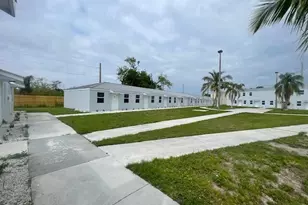 4393 Windsor Ave, West Palm Beach, FL 33407 - Photo 3