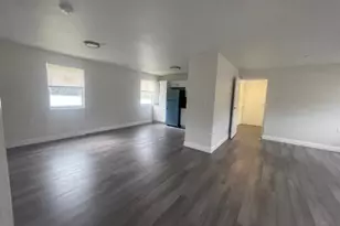 4393 Windsor Ave, West Palm Beach, FL 33407 - Photo 9
