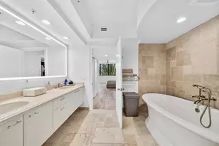 333 Las Olas Way, Fort Lauderdale, FL 33301 - Photo 17