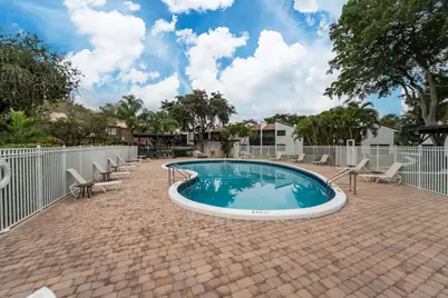 1672 Cypress Pointe Drive #1a, Coral Springs, FL 33071 - Photo 25