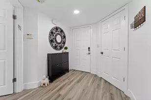 1672 Cypress Pointe Dr, Coral Springs, FL 33071 - Photo 5