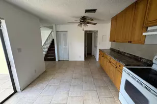 4664 Cherry Rd, West Palm Beach, FL 33417 - Photo 7