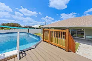 2025 SE South Buttonwood Dr, Port Saint Lucie, FL 34952 - Photo 23