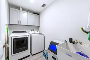 2025 SE South Buttonwood Dr, Port Saint Lucie, FL 34952 - Photo 27