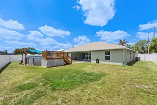 2025 SE South Buttonwood Dr, Port Saint Lucie, FL 34952 - Photo 21