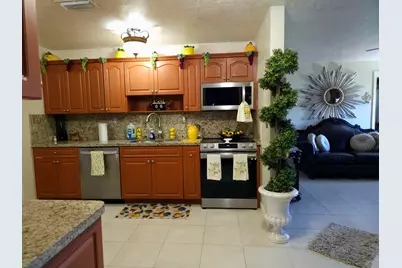 637 Dogwood Road, West Palm Beach, FL 33409 - Photo 5
