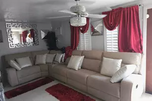637 Dogwood Rd, West Palm Beach, FL 33409 - Photo 7