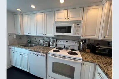 333 NE 21st Avenue #318, Deerfield Beach, FL 33441 - Photo 7