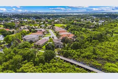 904 SW Pebble Lane, Palm City, FL 34990 - Photo 11
