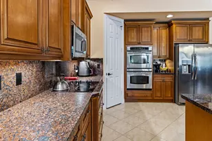 904 SW Pebble Ln, Palm City, FL 34990 - Photo 29