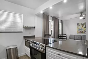 625 Orton Ave, Fort Lauderdale, FL 33304 - Photo 11