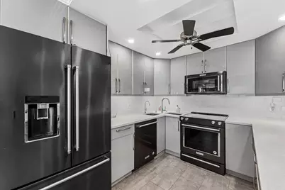 1027 Farnham O #1027, Deerfield Beach, FL 33442 - Photo 3