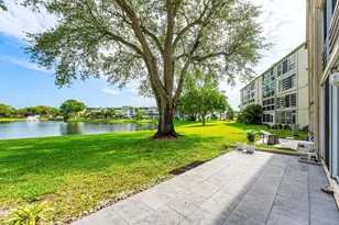 1027 Farnham O, Deerfield Beach, FL 33442 - Photo 19