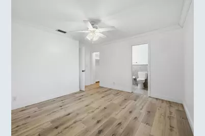 1680 NE 34th Lane #B, Oakland Park, FL 33334 - Photo 11
