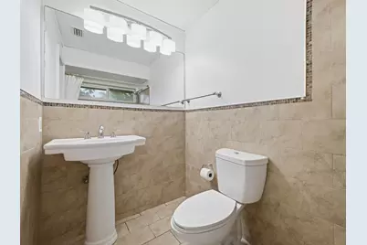 1680 NE 34th Lane #B, Oakland Park, FL 33334 - Photo 13