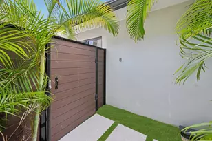 240 30th St, West Palm Beach, FL 33407 - Photo 31