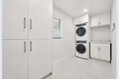 240 30th Street, West Palm Beach, FL 33407 - Photo 23