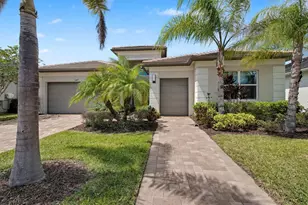 11699 SW Coronado Springs Dr, Port Saint Lucie, FL 34987 - Photo 7