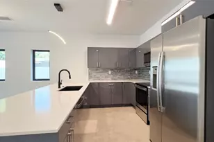 1138 NE 2nd Ave, Fort Lauderdale, FL 33304 - Photo 5