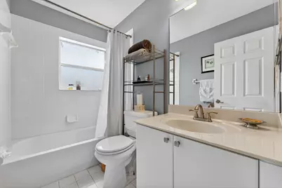 7962 N Silverado Circle, Hollywood, FL 33024 - Photo 15