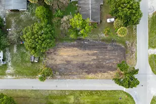 4805 34th Ave, Vero Beach, FL 32967 - Photo 3