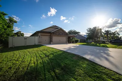 1662 SE North Blackwell Drive, Port Saint Lucie, FL 34952 - Photo 33