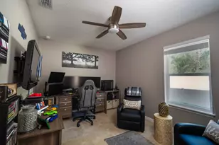 1662 SE North Blackwell Dr, Port Saint Lucie, FL 34952 - Photo 19