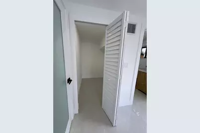 1890 Rutland Street, Opa Locka, FL 33054 - Photo 23