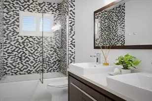 2483 Eagle Watch Ct, Weston, FL 33327 - Photo 67