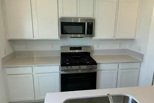10856 NW Everbreeze Dr, Port Saint Lucie, FL 34987 - Photo 9