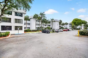 1410 Sheridan St, Hollywood, FL 33020 - Photo 3