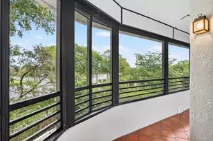 1410 Sheridan St, Hollywood, FL 33020 - Photo 13