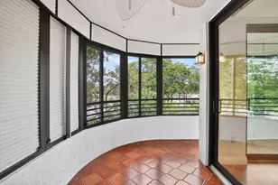 1410 Sheridan St, Hollywood, FL 33020 - Photo 15