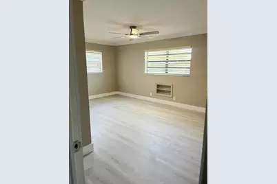 1520 N 25th Avenue, Hollywood, FL 33020 - Photo 9