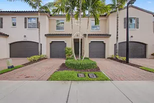 4560 Mediterranean Cir, Palm Beach Gardens, FL 33418 - Photo 5