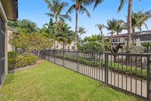 4560 Mediterranean Cir, Palm Beach Gardens, FL 33418 - Photo 33